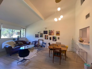 Building Photo - 313 Bobby Jones Rd