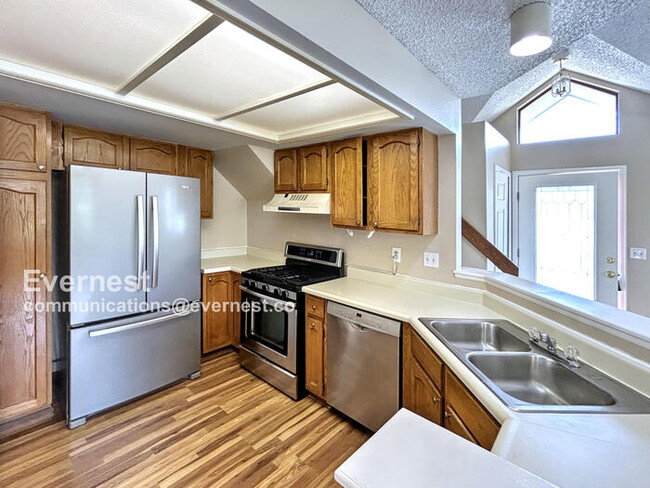 Building Photo - 7855 Brandy Cir