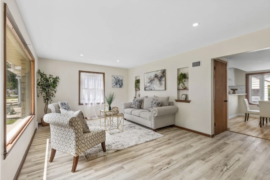 Primary Photo - 3833 S 58th St