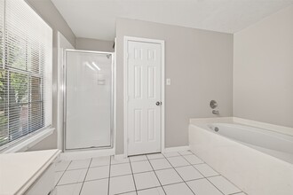 Building Photo - 4018 Timber Corner