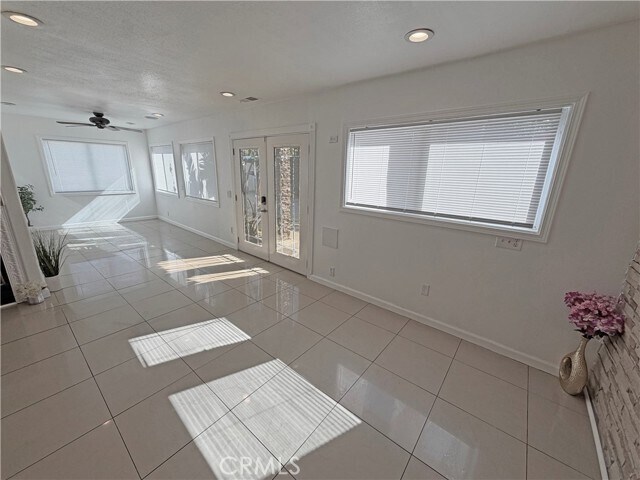 Foto del edificio - 621 E Pine St