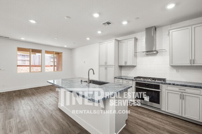 Foto del edificio - 12669 Quantum Way