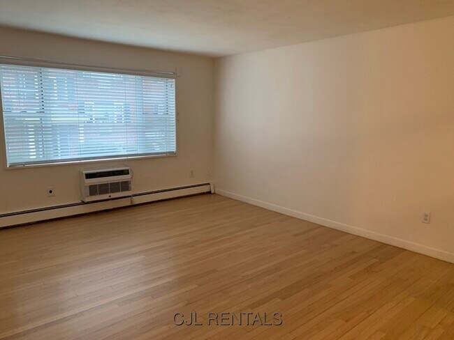 Foto del edificio - 67 Grove St