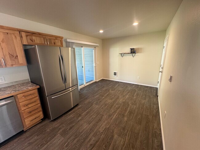 Building Photo - 27212 X Ln