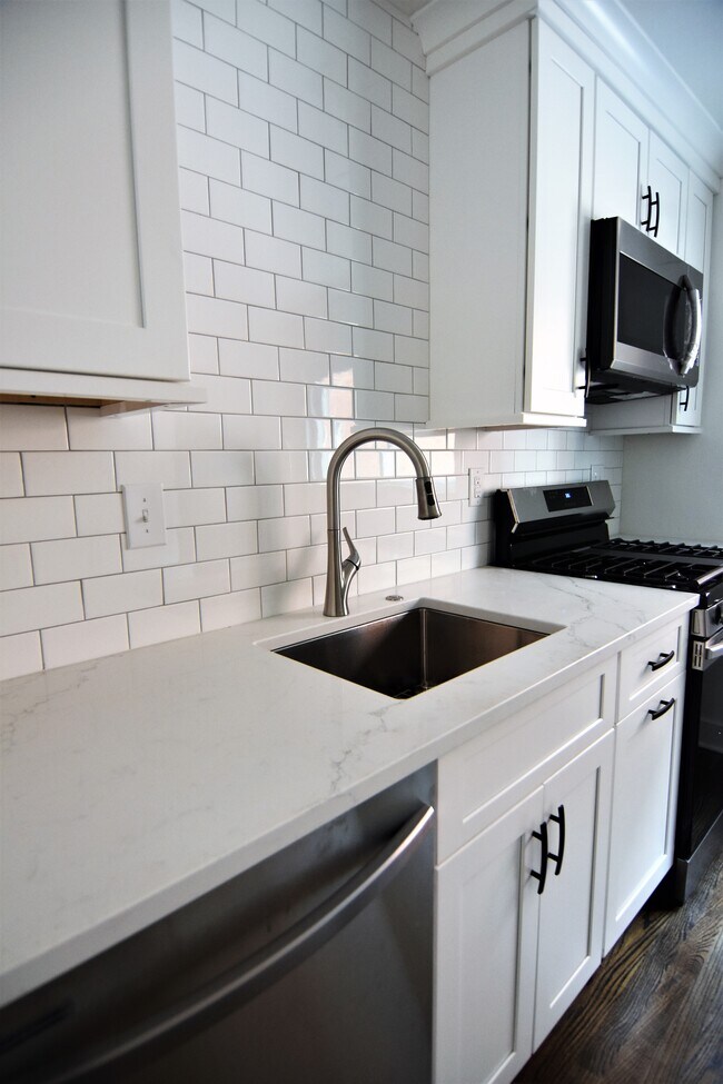 Custom Sink - 4509 Main St