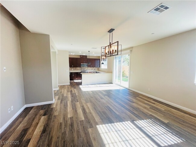 Building Photo - 2350 Borgaro St