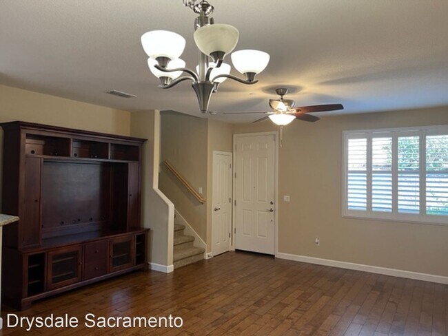 Foto del edificio - 2 br, 2.5 bath House - 1405 Dante Circle