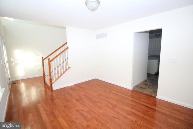 Foto del edificio - 713 W Birdie Ln