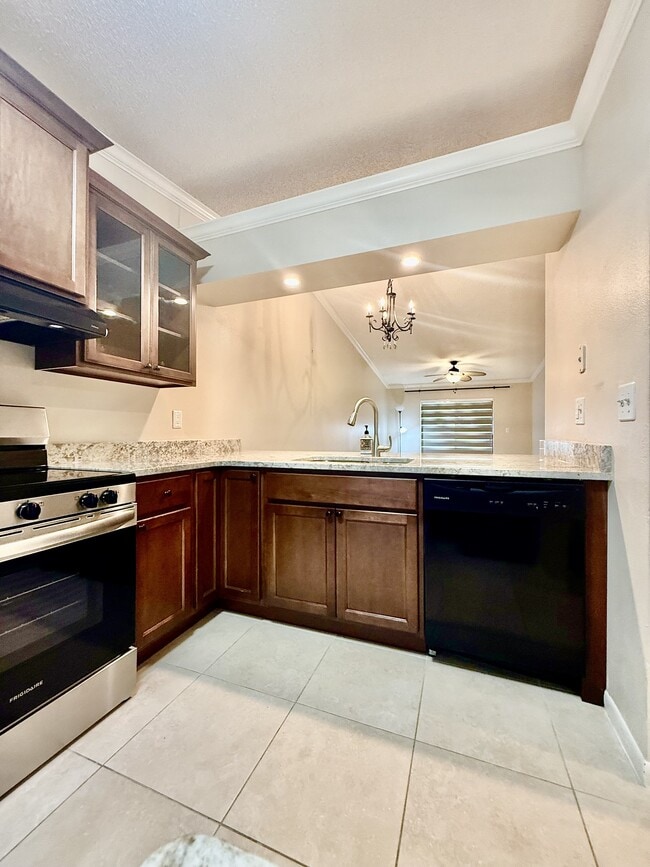 Building Photo - 1271 Powderpuff Dr