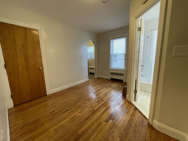 Foto del edificio - 90 Winthrop Shore Dr