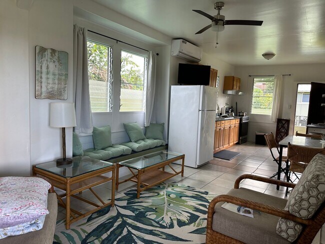 Foto del edificio - Fully Furnished 2BR/1BA