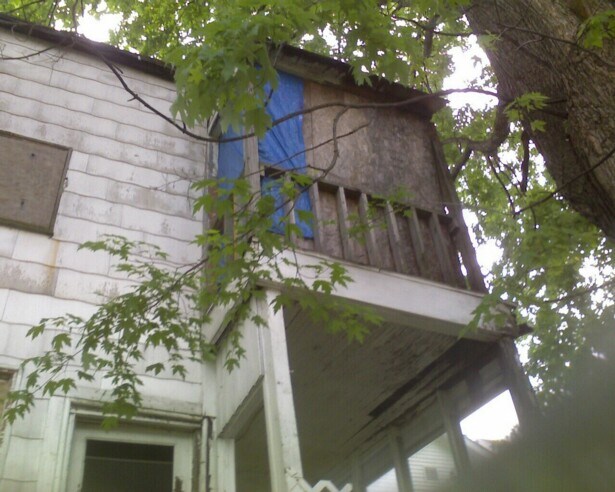 Building Photo - 532 South Ave