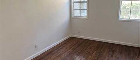 Foto del edificio - 2460 Chestnut Ave