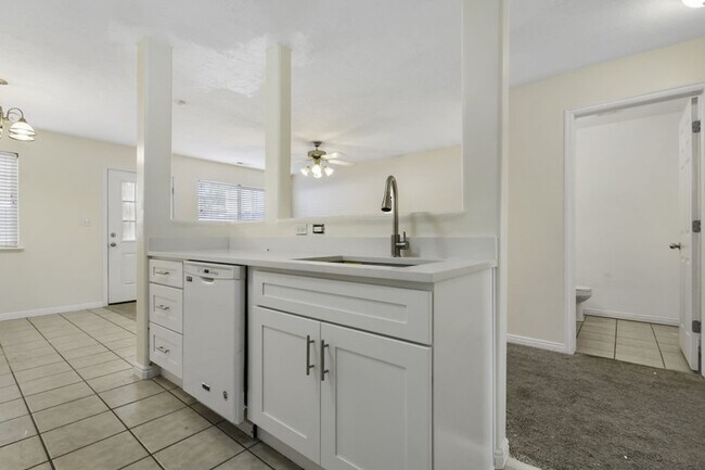 Foto del edificio - 10504 Sage Flats Way
