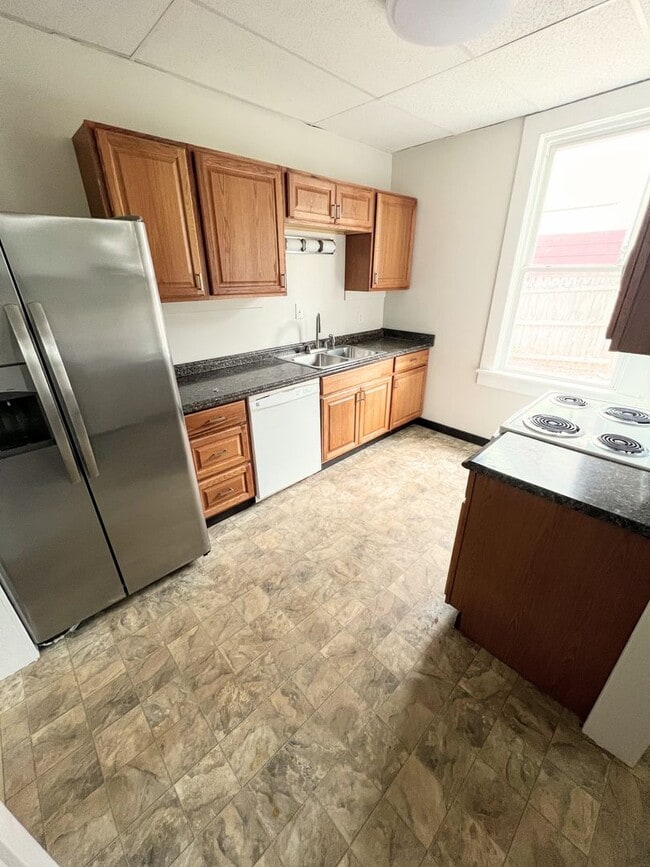 Building Photo - 3 Bedroom Home in Lynchburg