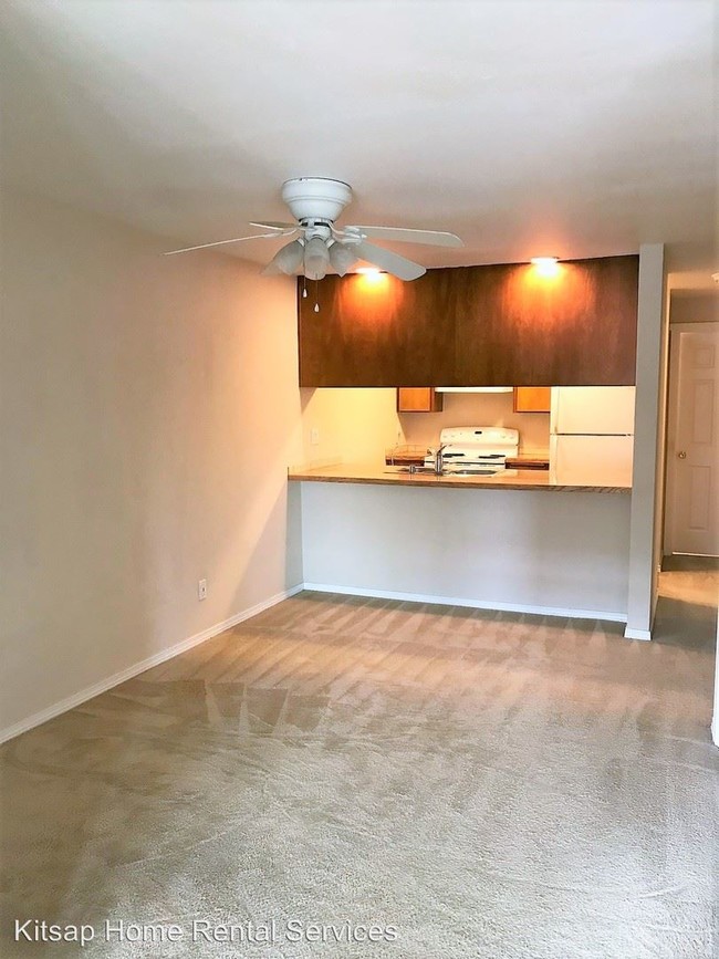 Foto del edificio - 9717 Danwood Ln NW