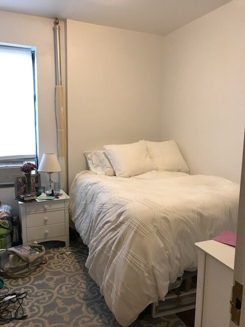 Foto del edificio - 261 W 21st St