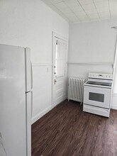 Building Photo - 701 S Bluff Blvd