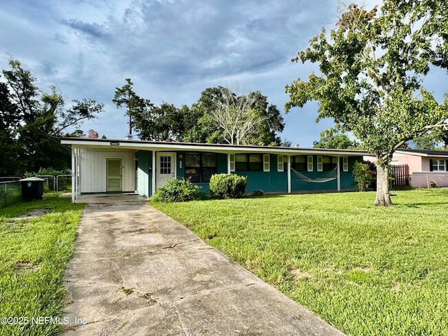 Building Photo - 10857 Dulawan Dr