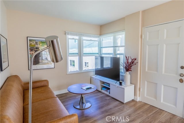 Building Photo - 209 Cypress Dr