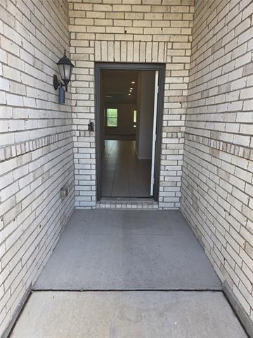 Foto del edificio - 1512 Springtree Dr