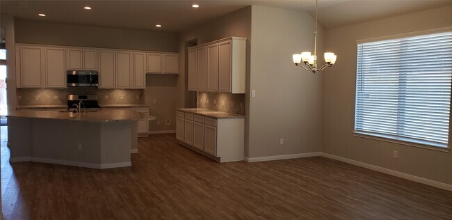 Building Photo - 6206 Blue Coast Ln