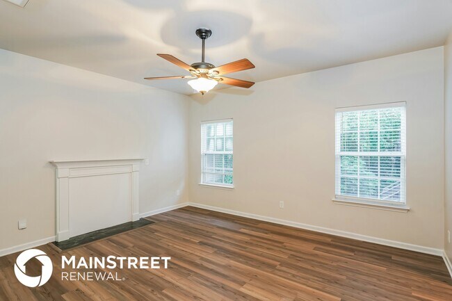 Foto del edificio - 104 Otter Glen Dr