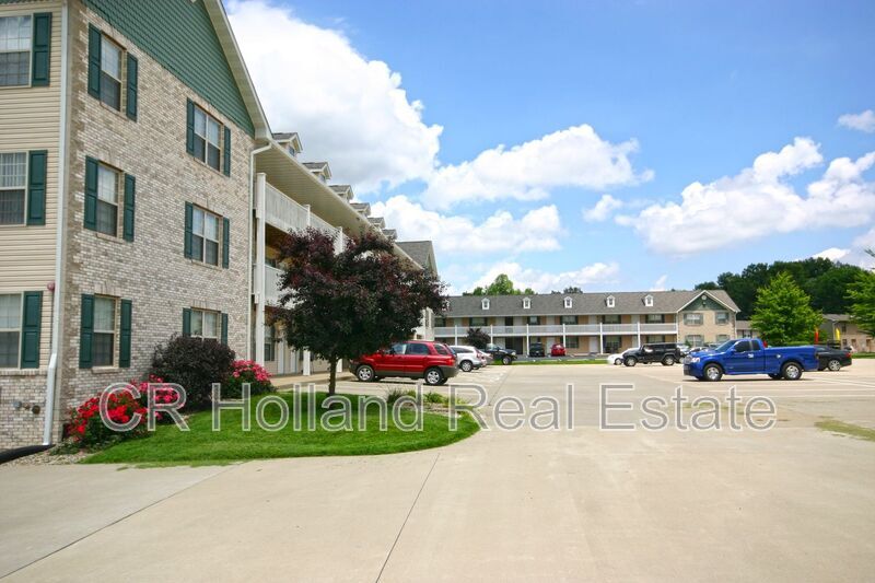 Foto del edificio - 1650 Shadow Ridge Ct