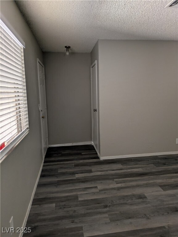 Foto del edificio - 1709 Cordoba Ln
