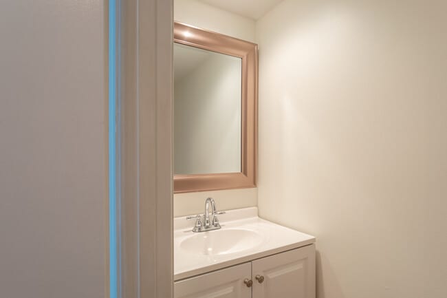 1/2 bath downstairs - 2919 S Woodstock St