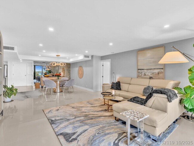 Foto del edificio - 3440 S Ocean Blvd