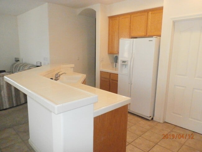 Foto del edificio - Very Cozy N.Natomas Single Story 4/2!  (Pl...
