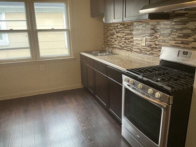 Foto del edificio - 4972 N 36th St