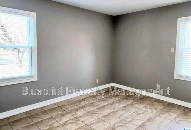 Foto del edificio - 513 10th Ave S