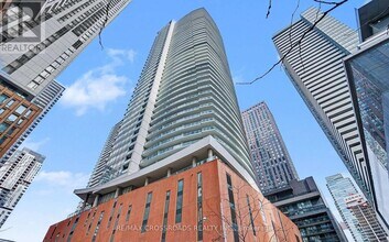 Building Photo - 21 Widmer St