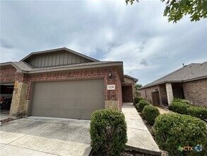 Building Photo - 1239 FM306