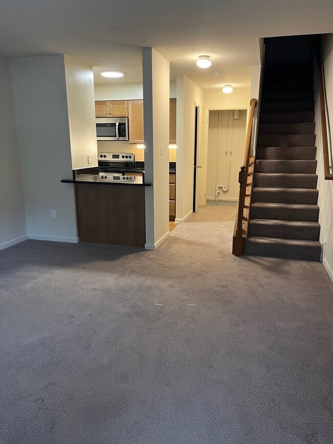 Building Photo - 5820 Genesis Ln