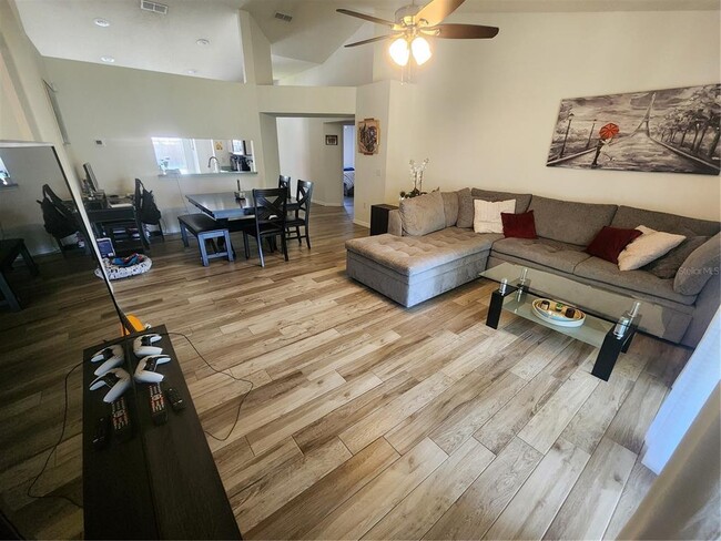 Building Photo - 2601 Sundance Cir