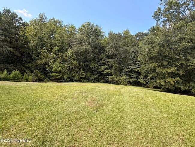 Building Photo - 157 Mendover Dr