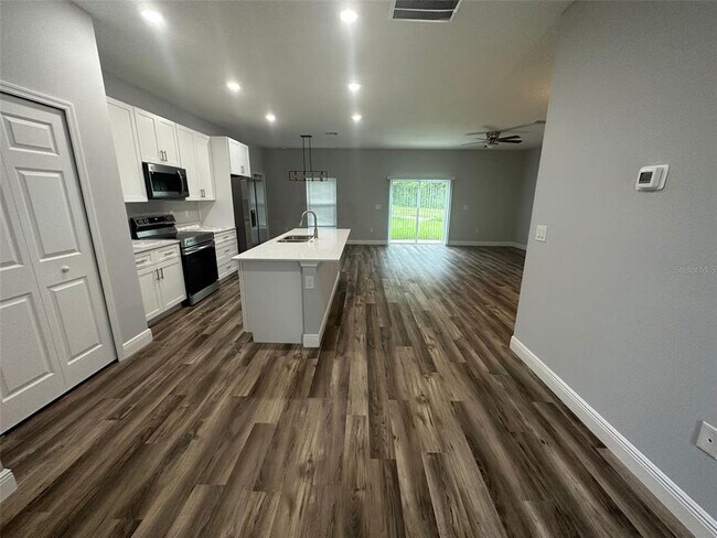 Foto del edificio - 13745 SW 43rd Cir