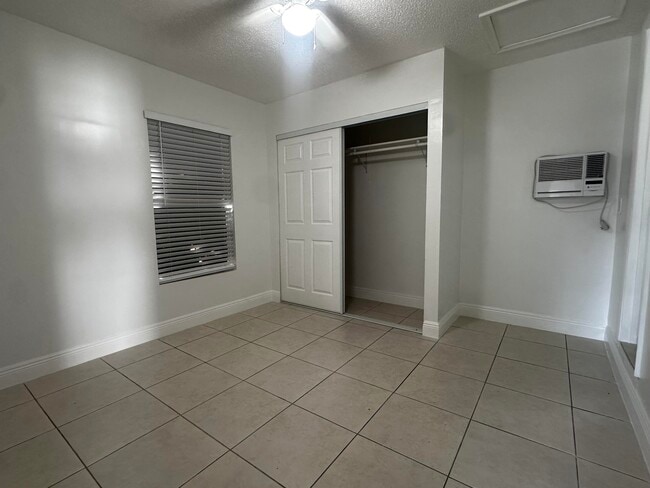 Foto del edificio - 3874 7th Ave N