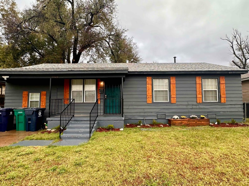 Photo - 3329 NE 14th St (Oklahoma City, OK)