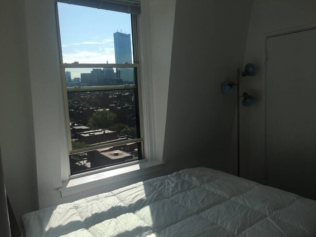 Foto del edificio - 475 Beacon St