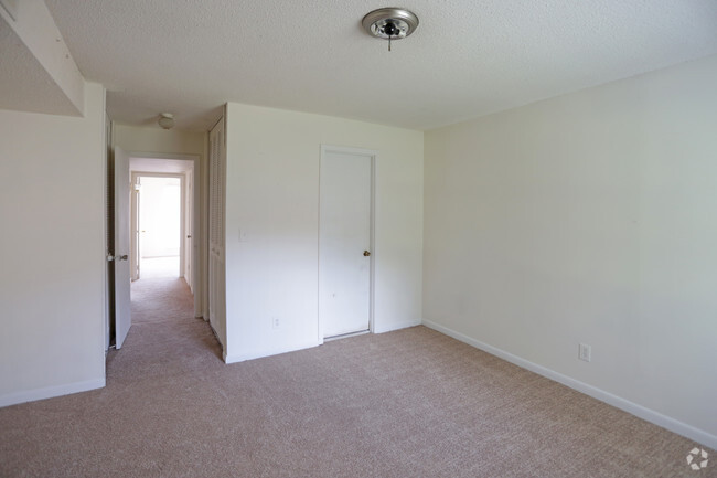 1Br, 1Ba - Summer Rise