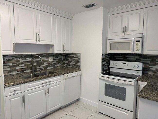 Foto del edificio - 15332 SW 80th Ln