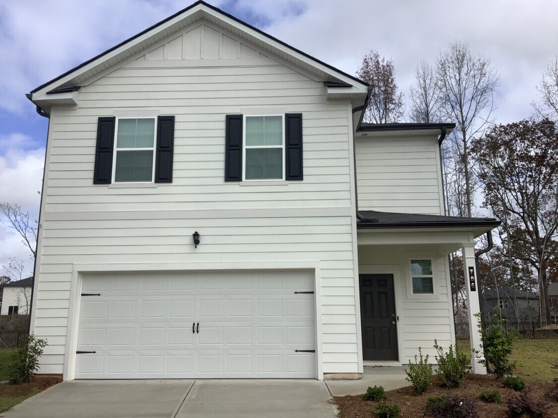 Foto principal - 706 Baylor Avenue