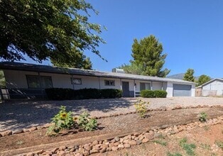Building Photo - 109 Spur Dr