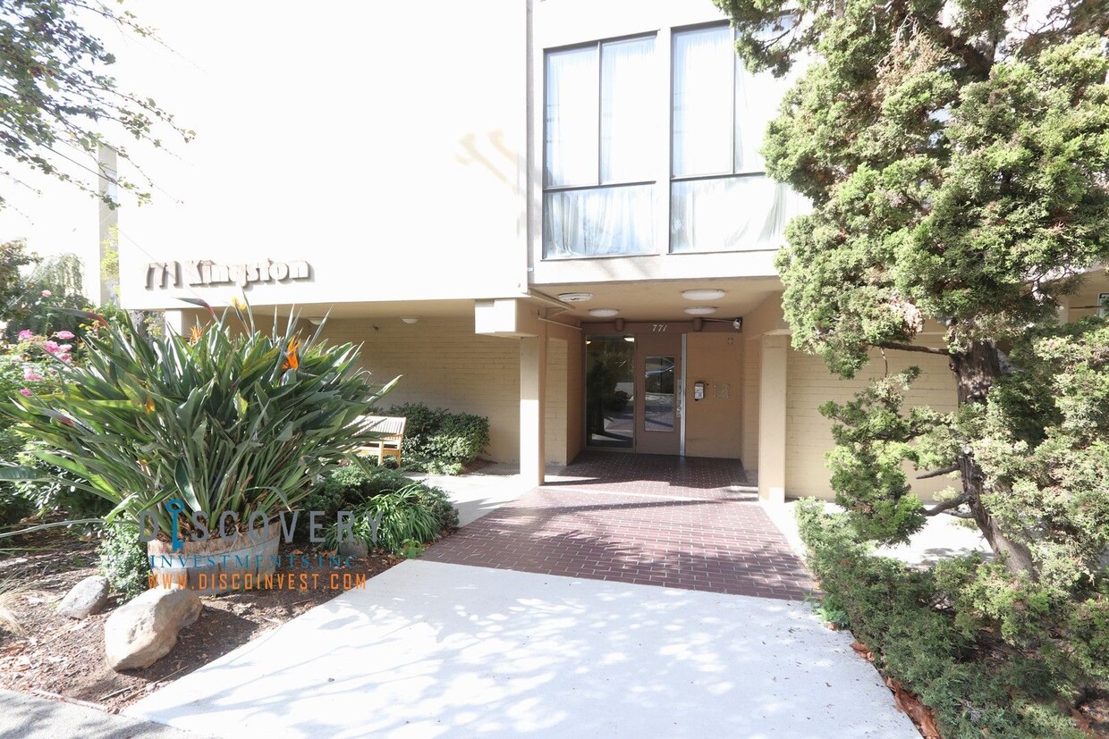 Foto principal - One Plus Bedroom Condo Close to Piedmont A...