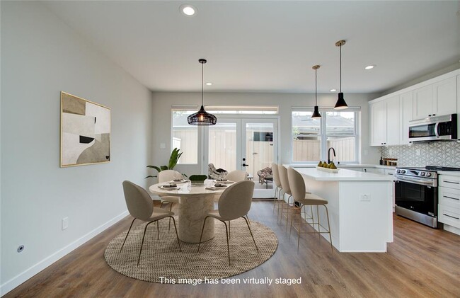 Building Photo - 5839 Sugar Hill Dr
