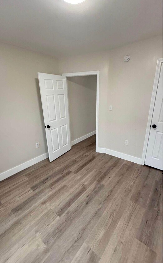 Foto principal - 388 Belmont St